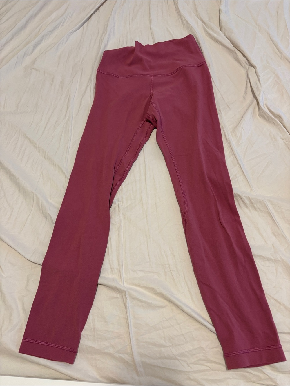 EUC - Lululemon align HR 25 inch size 4 High-Waist Active Leggings in Berry